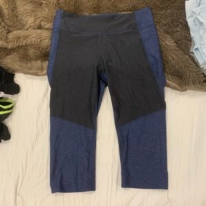 Outdoor voices cropped leggings